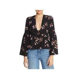 BB Dakota XS Floral Bell Sleeve Blouse $78 065
